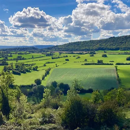 Spacious In Old Farm Close To De Vouglans