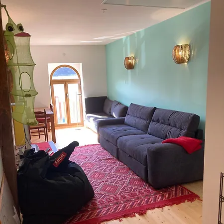 Spacious In Old Farm Close To De Vouglans * La Tour-du-Meix